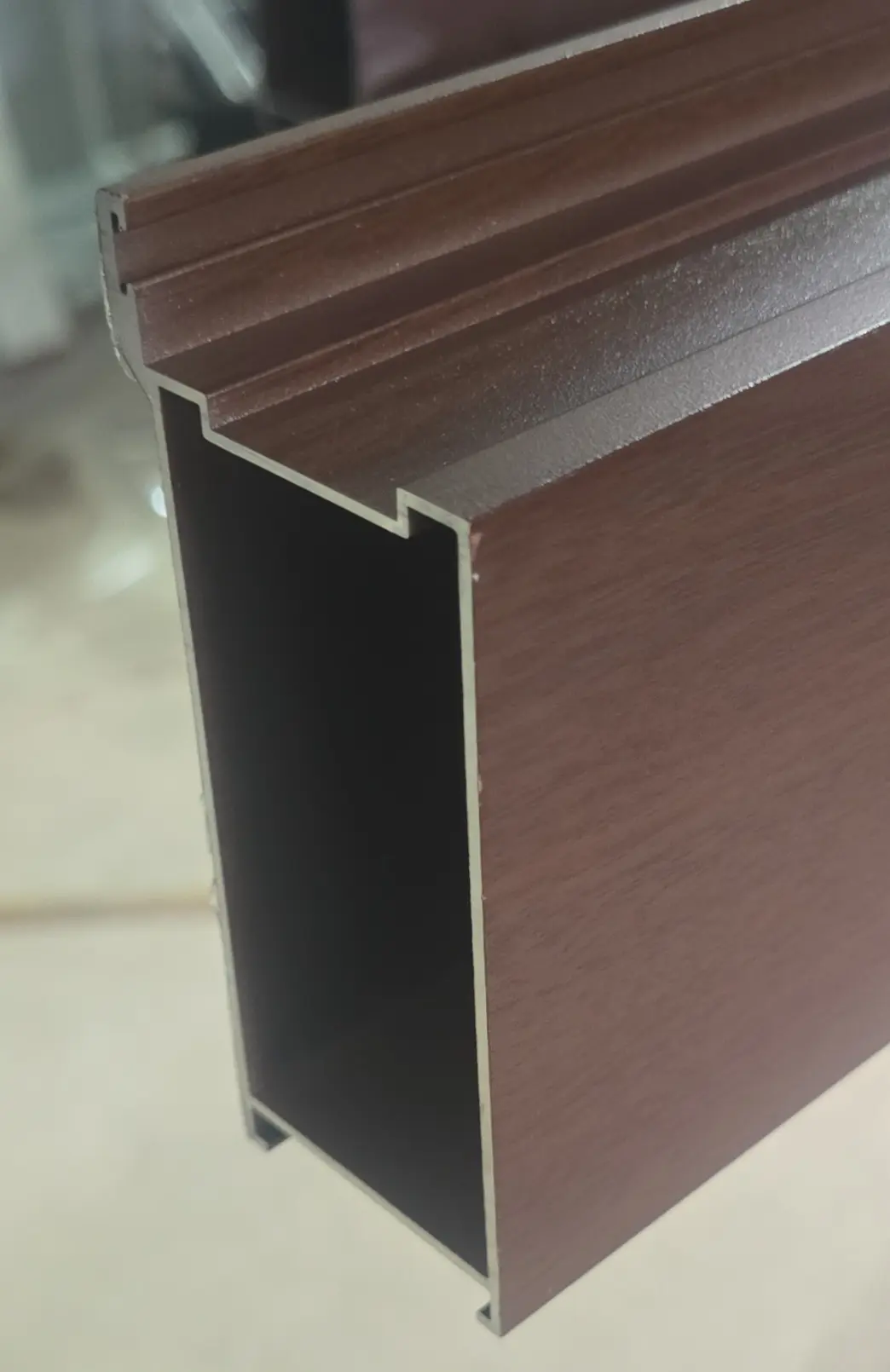 MADERA NOGAL-Marco Interior ASTRAGAL Heavy 16'  VIETNAM